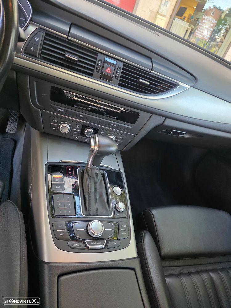 Audi A6 2.0 TDi Business Line Sport S tronic - 13