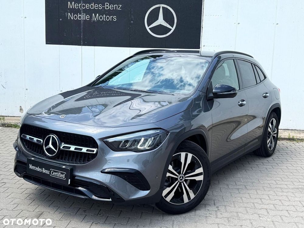 Mercedes-Benz GLA 200 Business Edition - 2