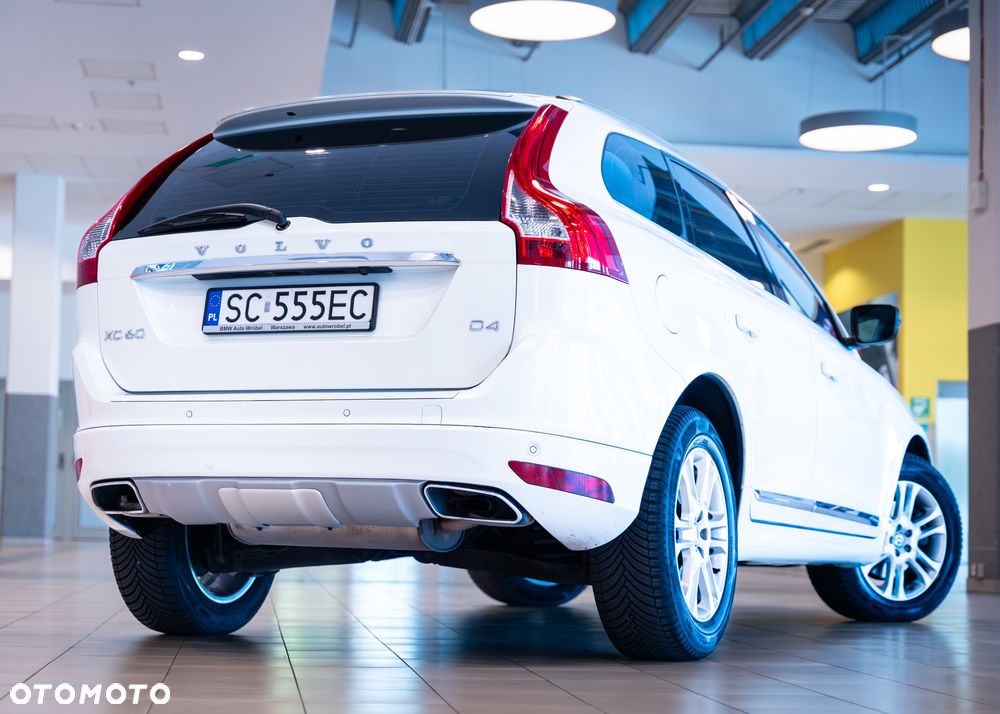 Volvo XC 60 D4 Drive-E Summum - 3