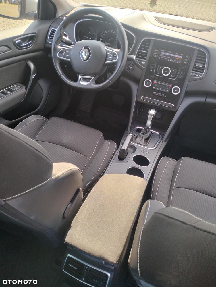 Renault Megane - 11