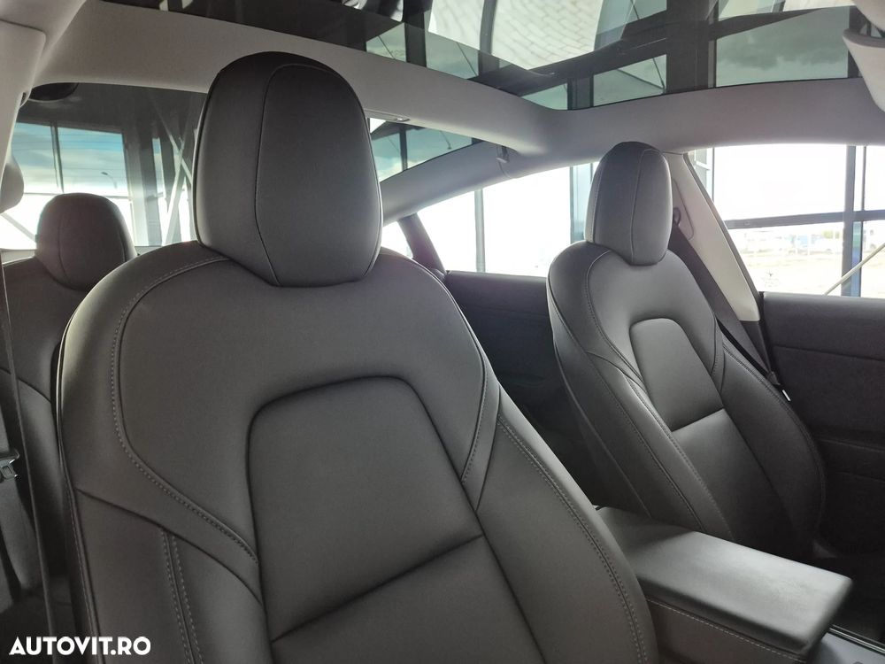 Tesla Model 3 Standard Reichweite Plus Hinterradantrieb - 14