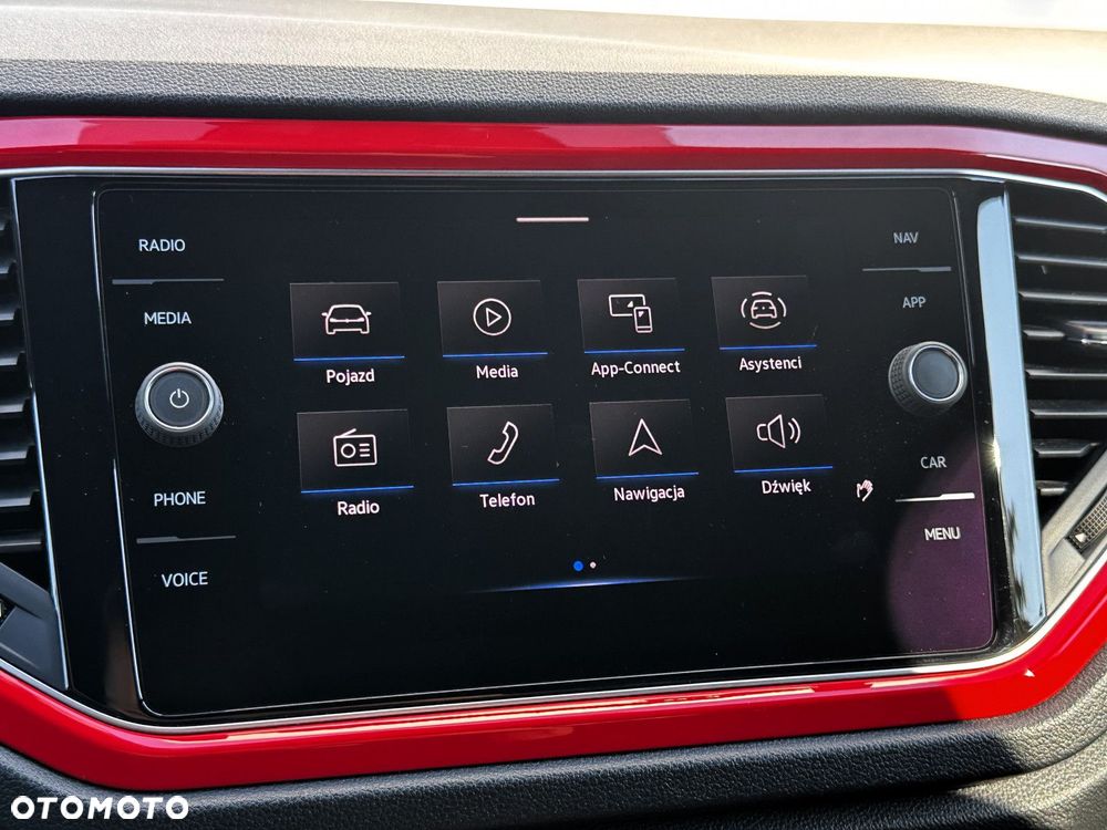 Volkswagen T-Roc - 30