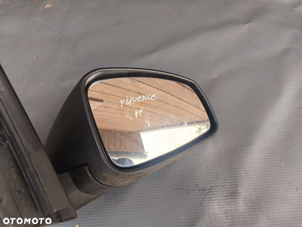 Lusterko zewnętrzne prawy przód  8 pinów Renault fluence ternr - 10