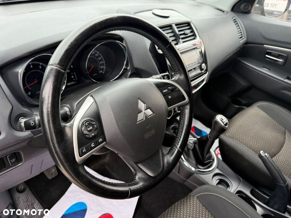 Mitsubishi ASX - 27