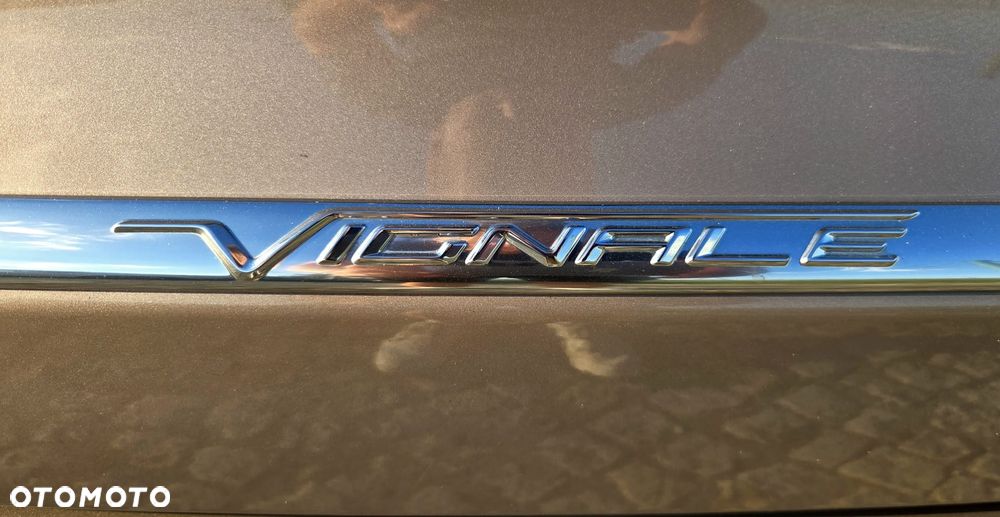 Ford Mondeo - 12