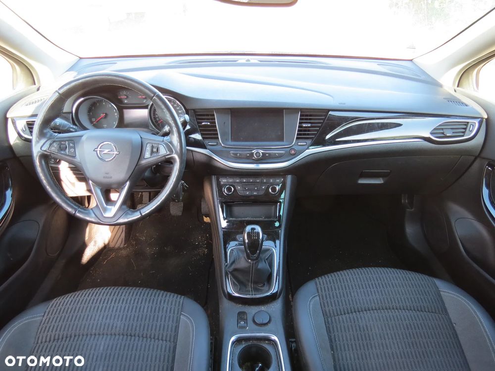 Opel Astra 1.2 Turbo Start/Stop Elegance - 10