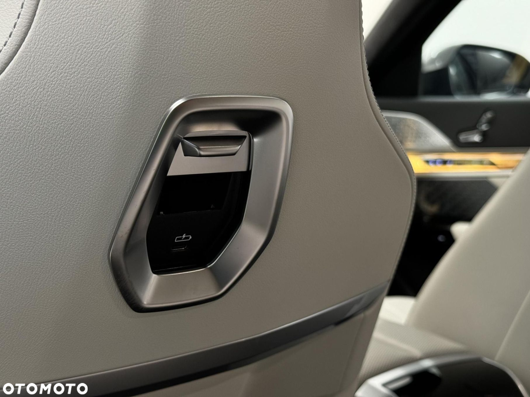 BMW Seria 7 - 22