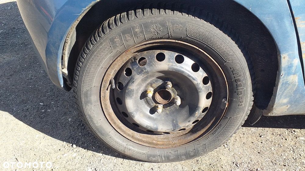 Na części Toyota Yaris II 1.3 B VVTi 5-drzwi lak. 8T1 silnik 2SP72L skrzynia C551 maska klapa zderzak błotnik fotel kanapa koła zimowe felgi stalowe zawieszenie - 11