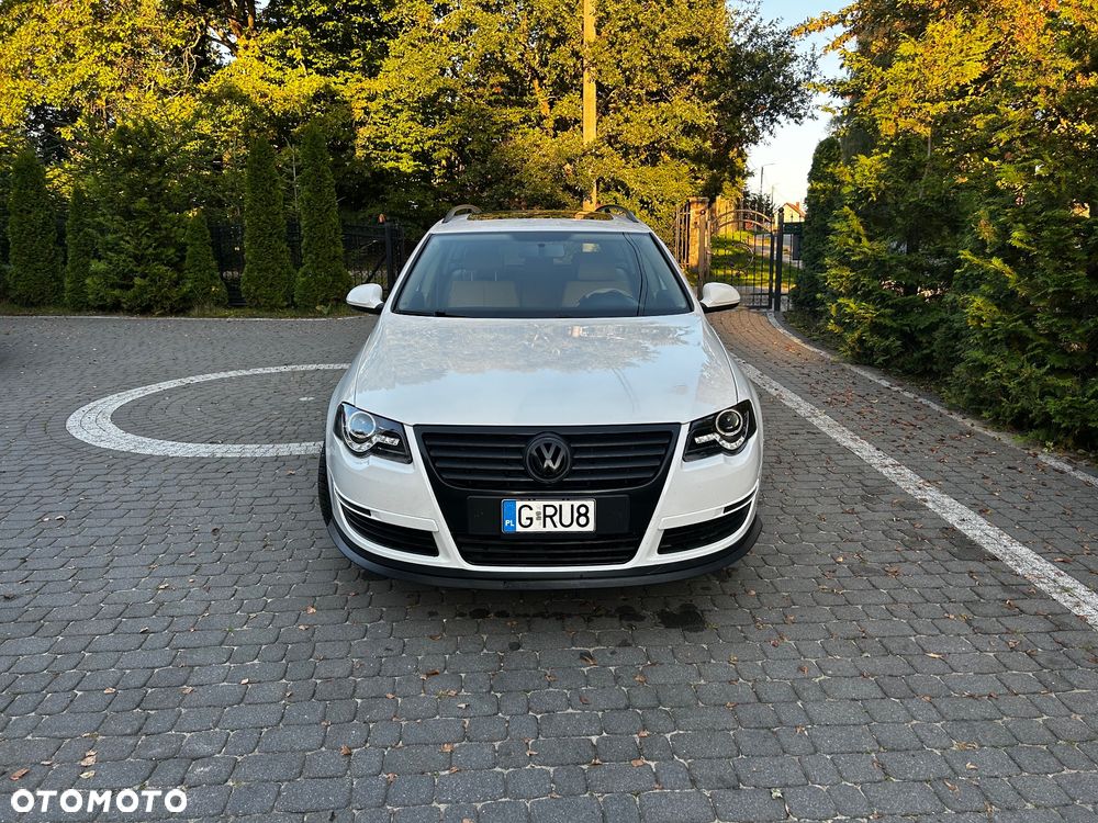Volkswagen Passat Variant 2.0 Turbo FSI Automatik Individual - 2