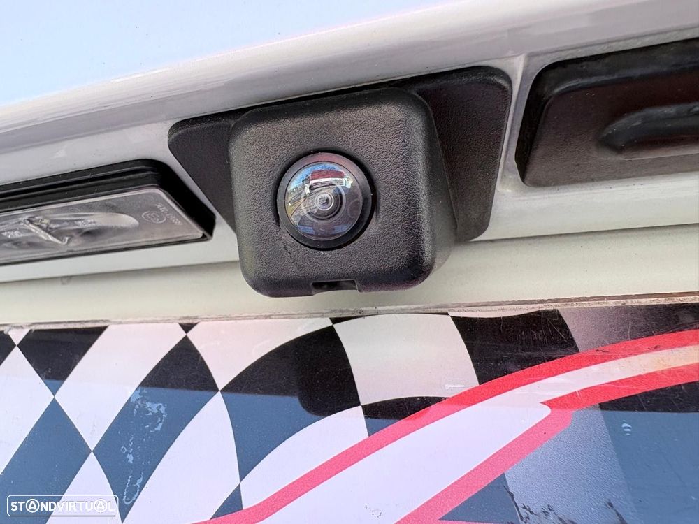 Peugeot 2008 1.2 PureTech Allure - 36