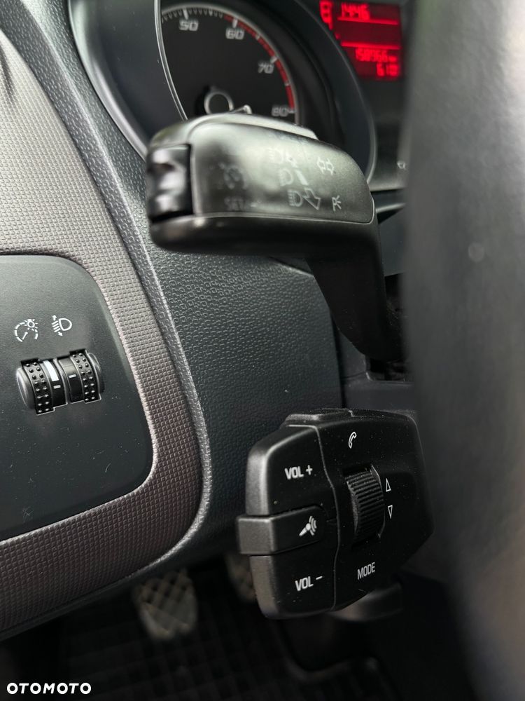 Seat Ibiza 1.4 16V Style - 37