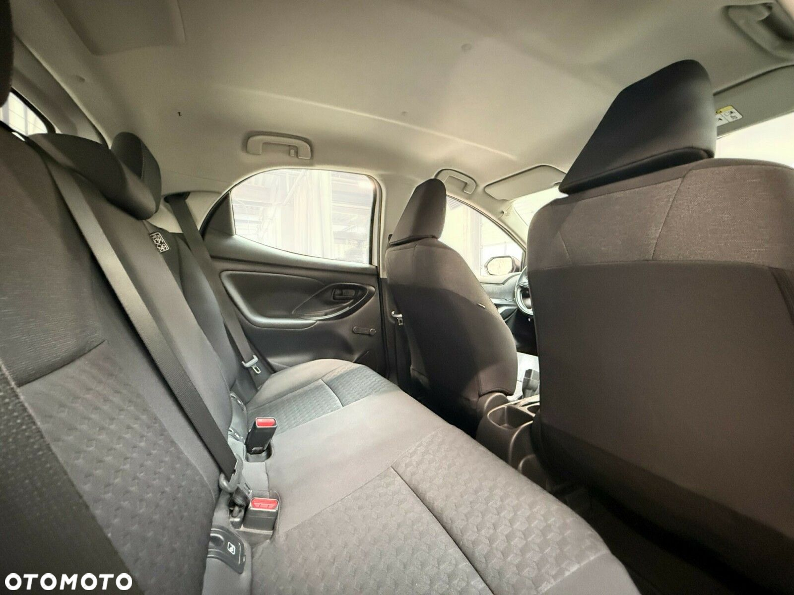 Toyota Yaris - 20