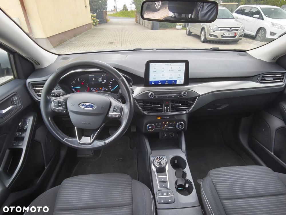 Ford Focus 1.5 EcoBlue Start-Stopp-System TITANIUM - 20