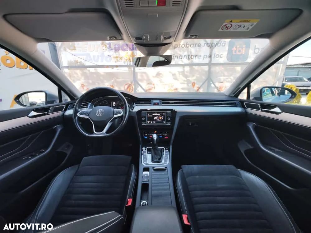 Volkswagen Passat 2.0 TDI DSG Comfortline - 11