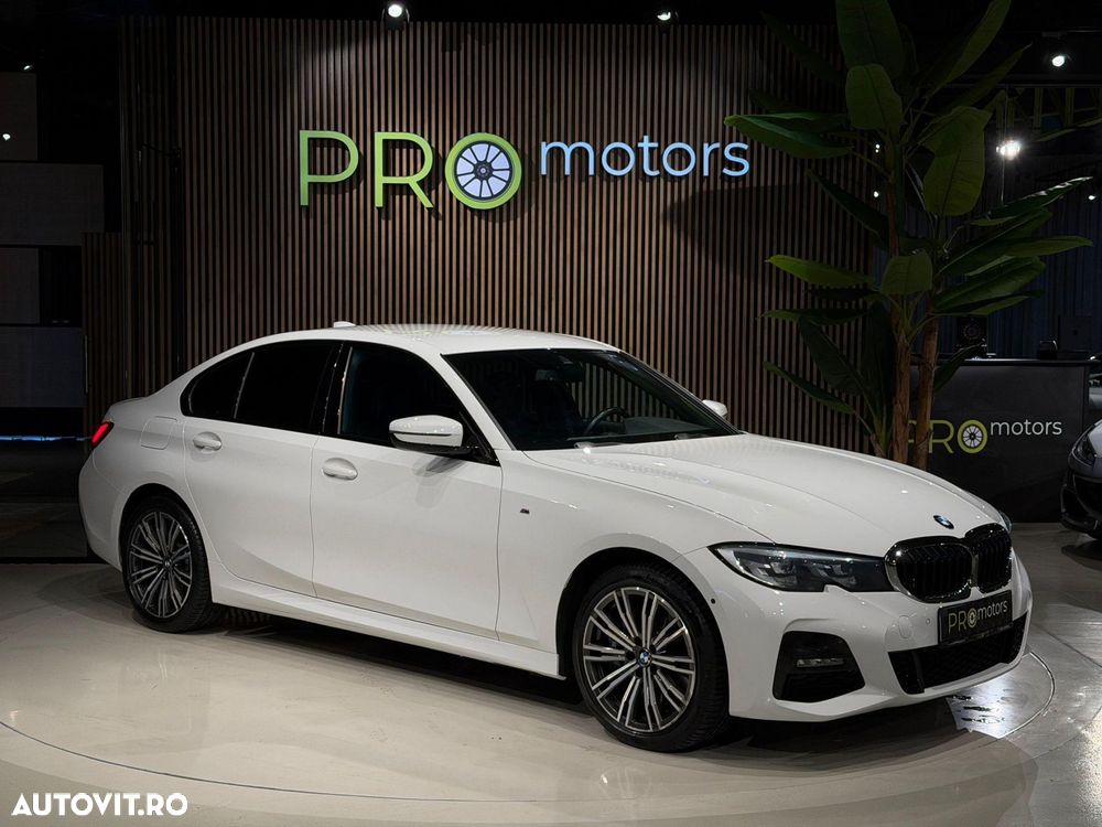 BMW Seria 3 330e iPerformance M Sport - 11