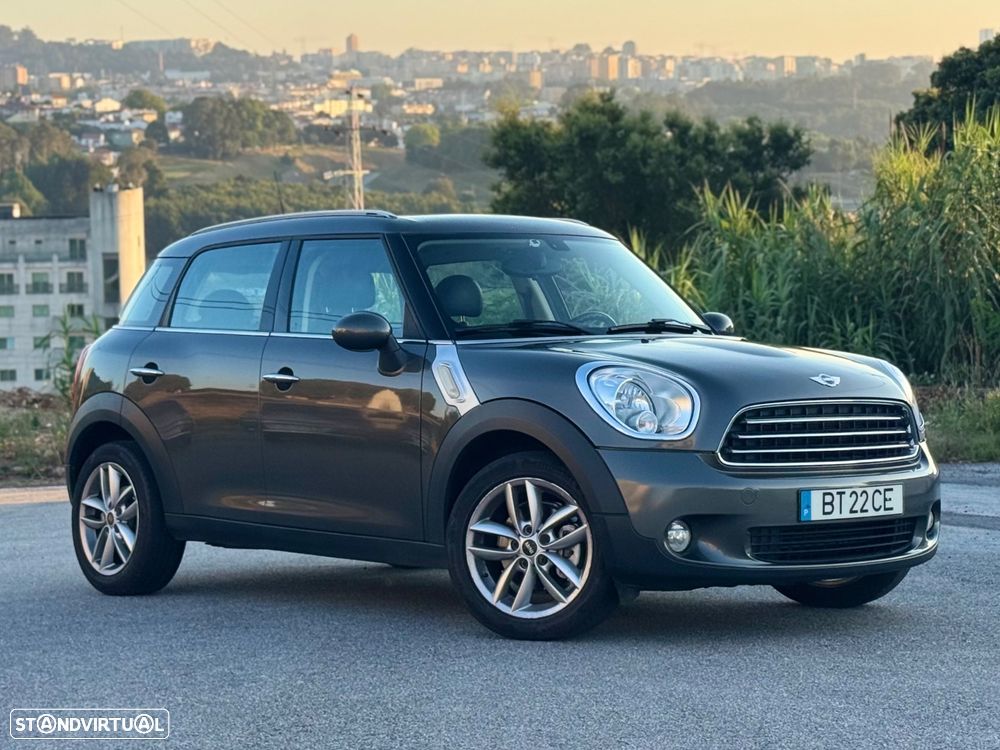 MINI Countryman - 1