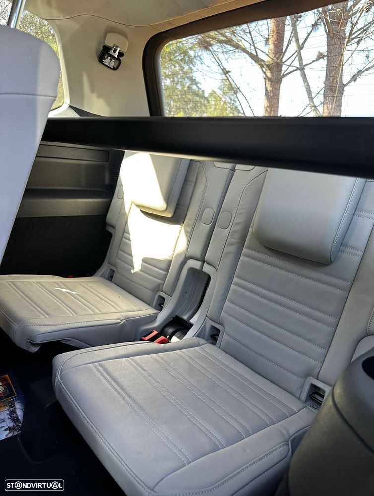 VW Touran 2.0 TDI Highline DSG - 10