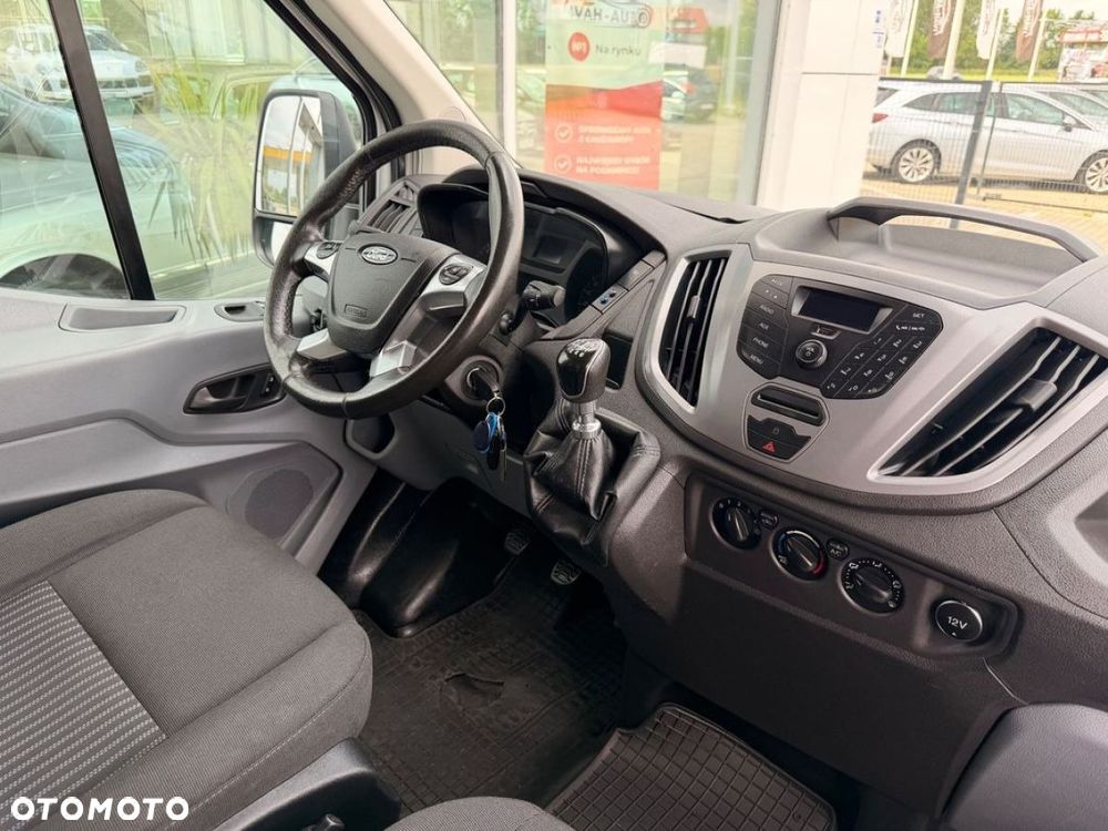 Ford TRANSIT - 19