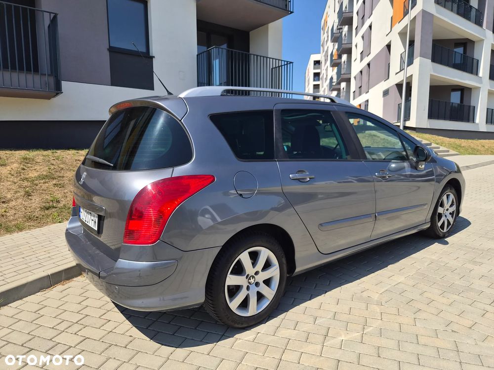Peugeot 308 - 6