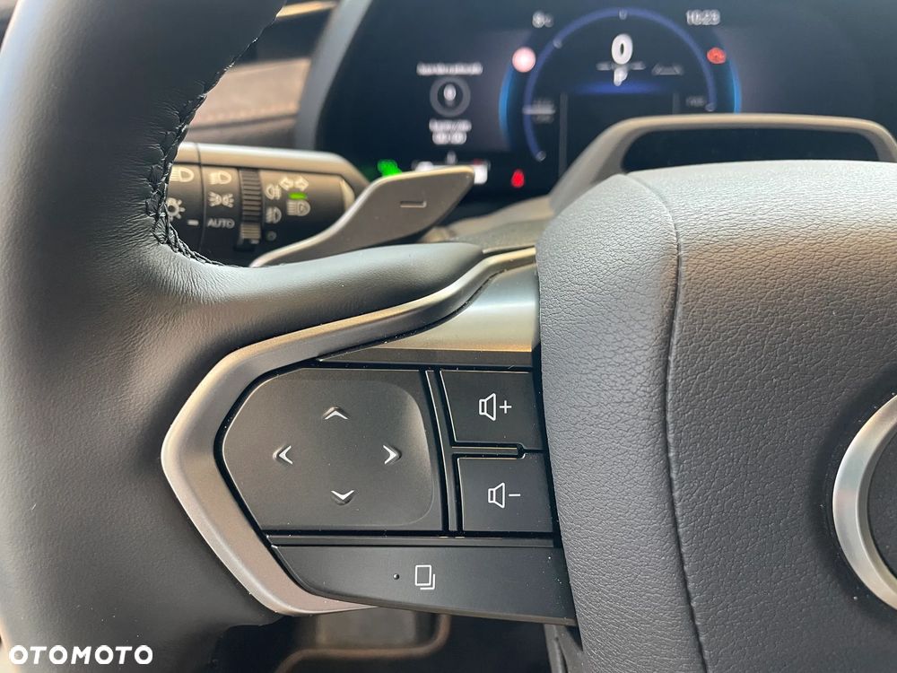 Lexus LBX 1.5 Hybrid Cool - 14