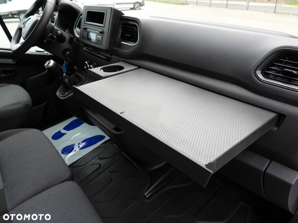 Renault MASTER CHŁODNIA KONTENER 0*C LEDY KLIMATYZACJA  165KM - 39