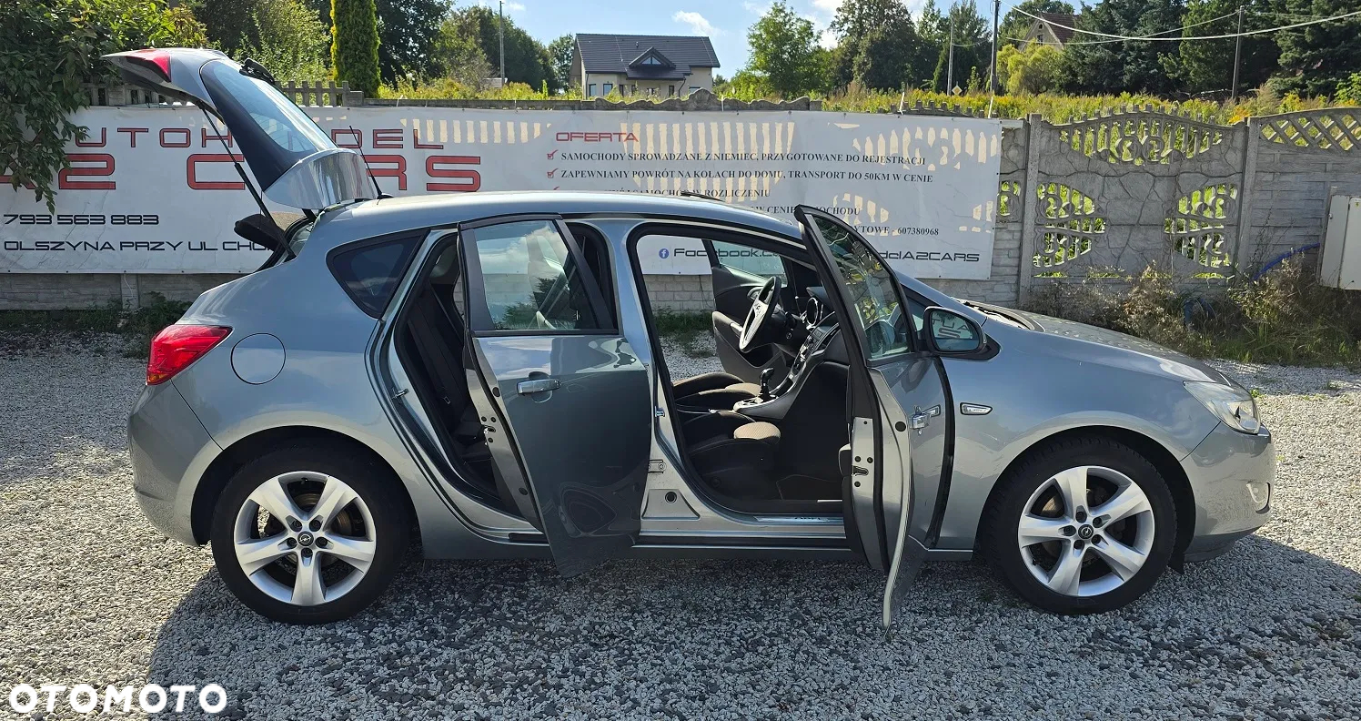 Opel Astra IV 1.6 Essentia - 16