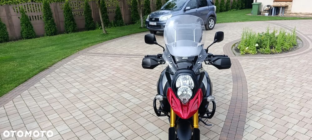 Suzuki V-STROM - 8