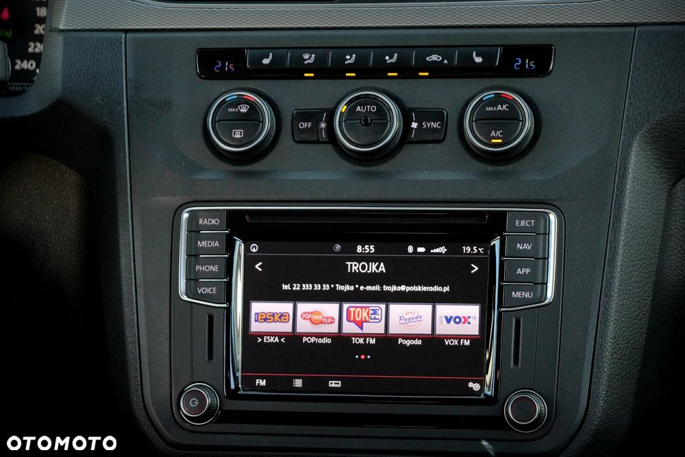 Volkswagen Caddy 2.0 TDI Comfortline DSG - 23