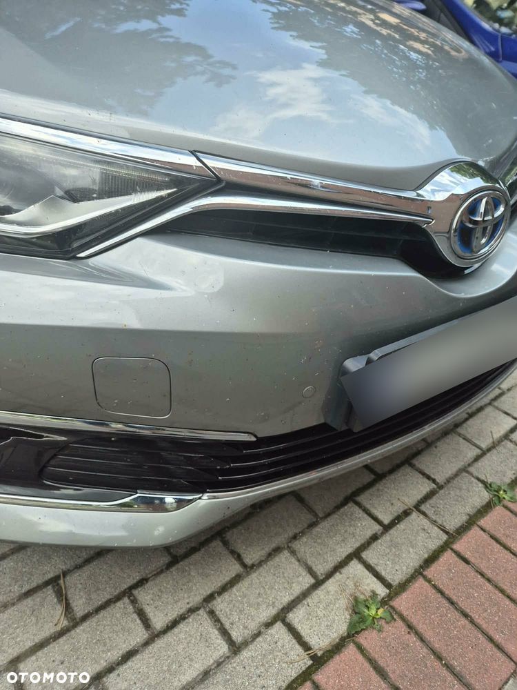Toyota Auris Hybrid 135 Prestige - 16