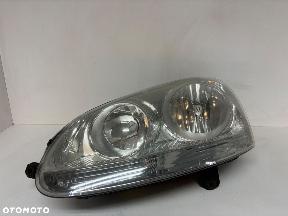 VW GOLF V 5 LAMPA PRZÓD PRZEDNIA LEWA  EUROPA 1K6941005