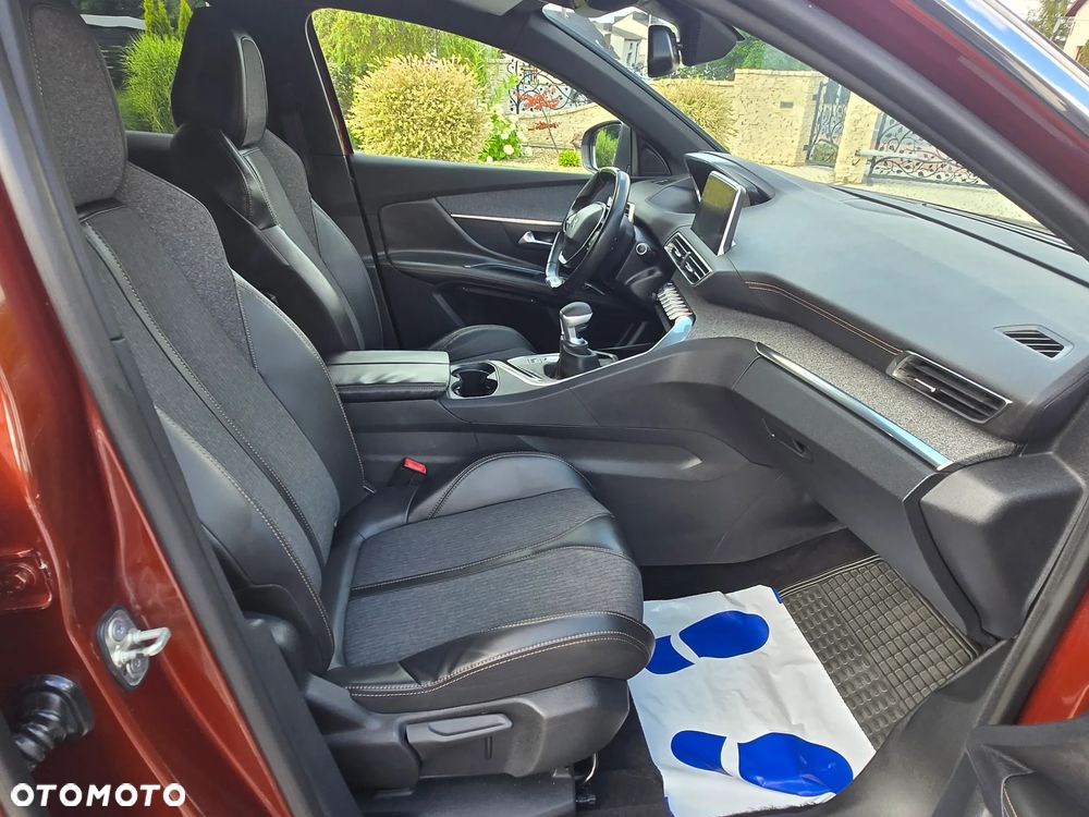 Peugeot 3008 - 12
