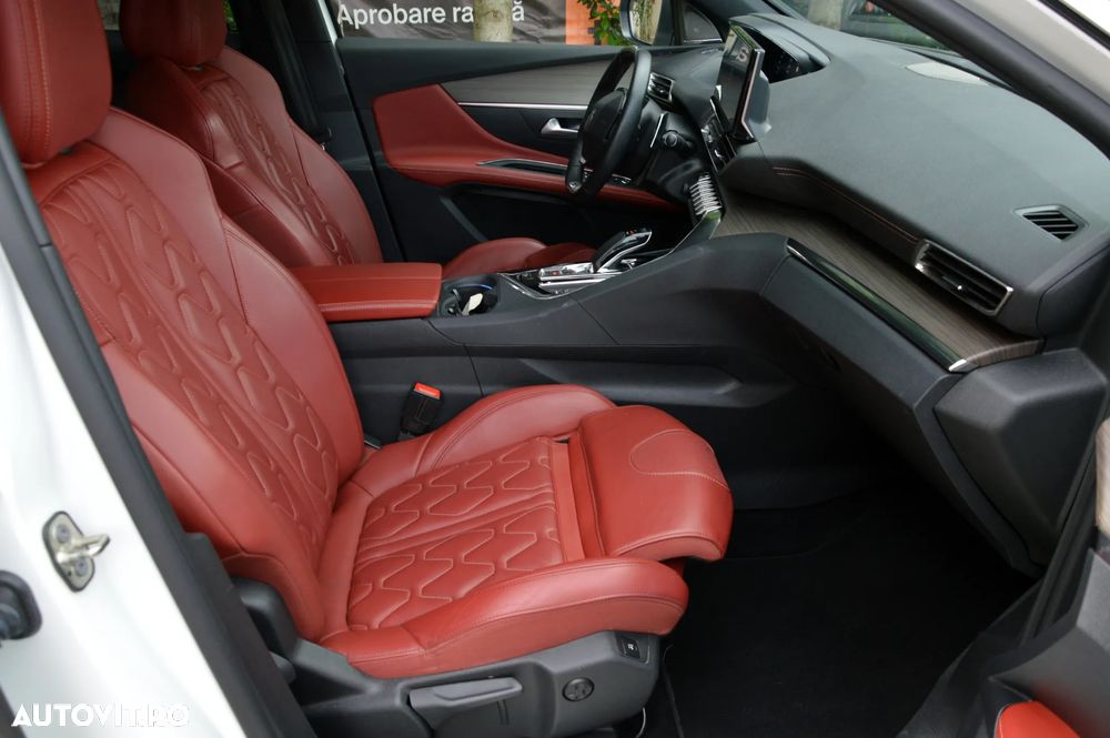 Peugeot 3008 PHEV 300 EAT8 4X4 GT - 22