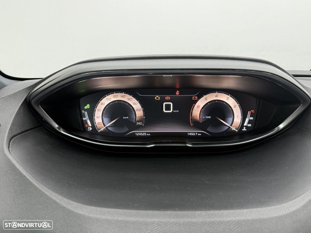 Peugeot 3008 1.2 PureTech GT Line - 23