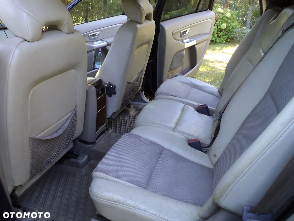 Volvo XC 90 2.4 D5 - 9