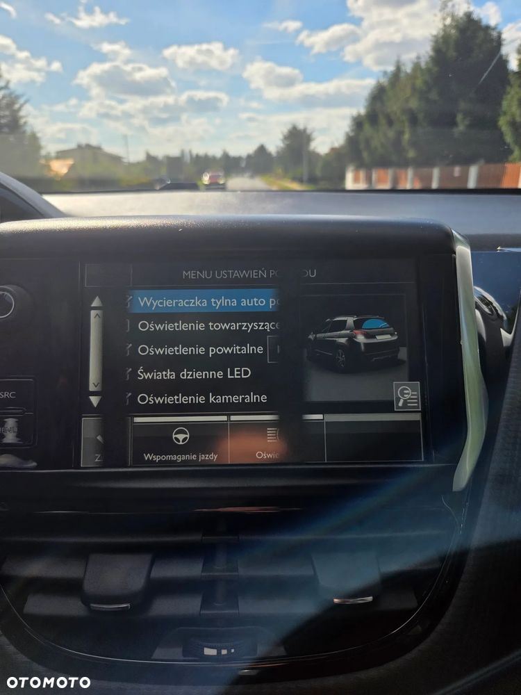 Peugeot 2008 1.6 BlueHDi Crossway S&S - 33