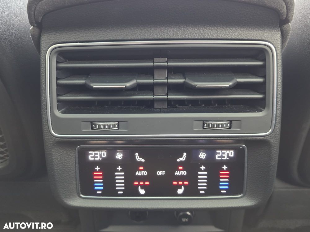 Audi RS Q8 RSQ8 4.0 TFSI quattro MHEV Tiptronic - 25