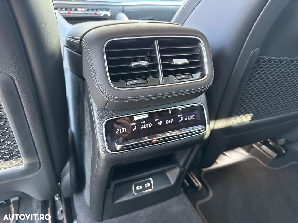 Mercedes-Benz GLE Coupe AMG 53 MHEV 4MATIC+ - 12