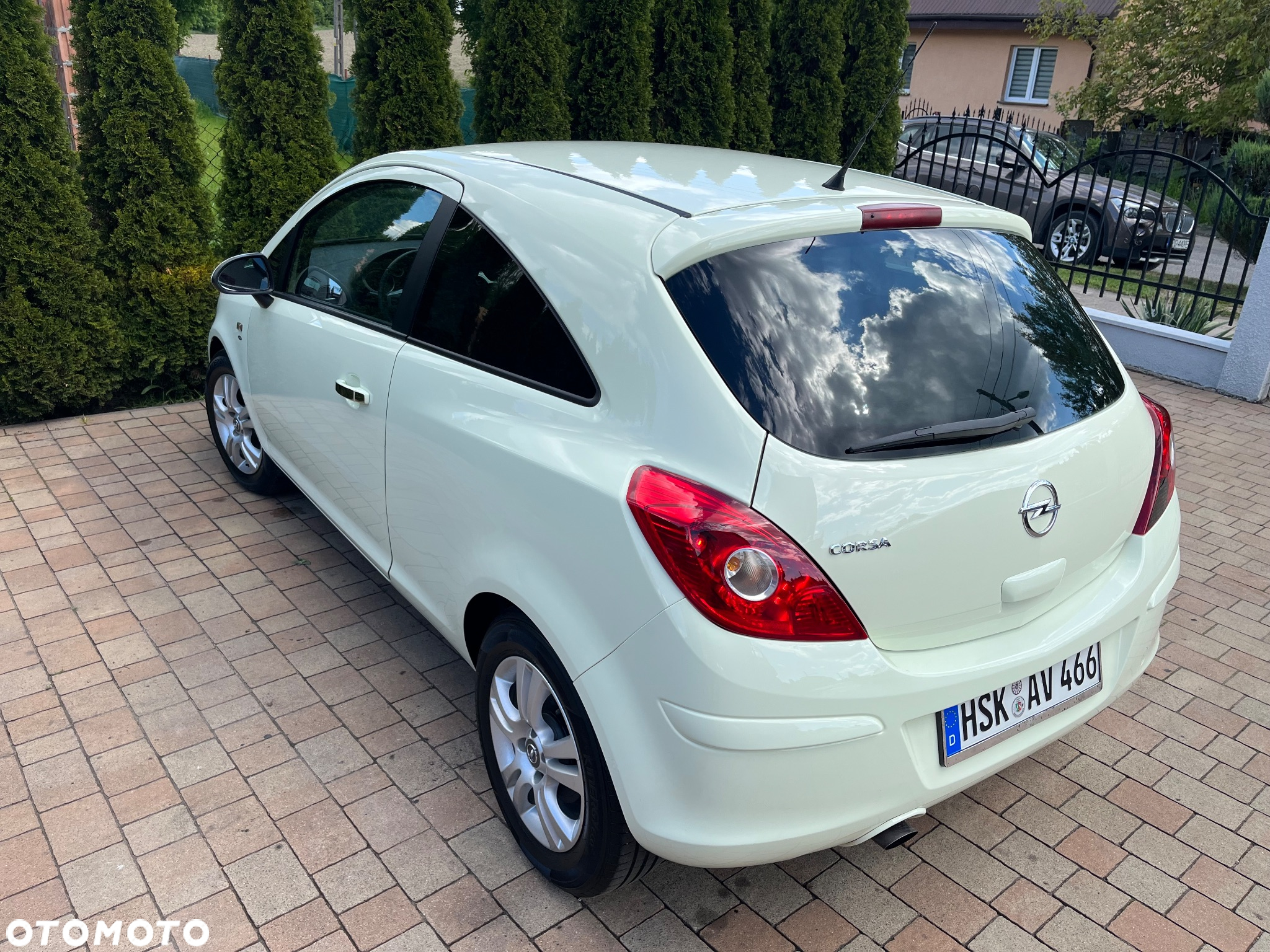Opel Corsa 1.4 16V Color Edition - 15