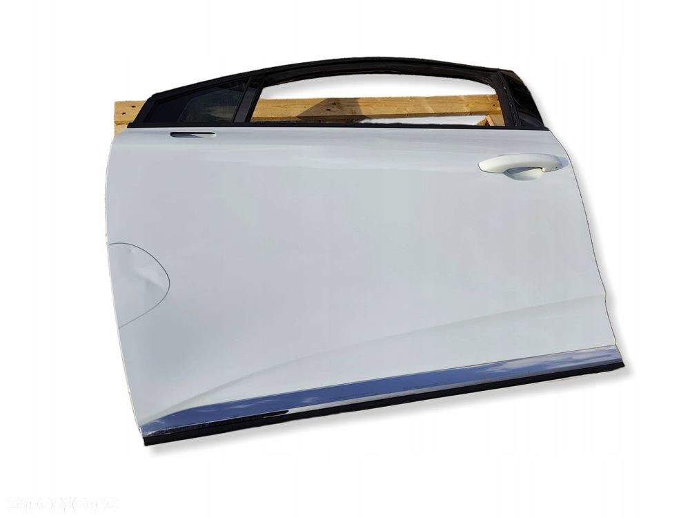 RENAULT CLIO 5 V PRZEDNIE LEWE DRZWI OY369 - 2