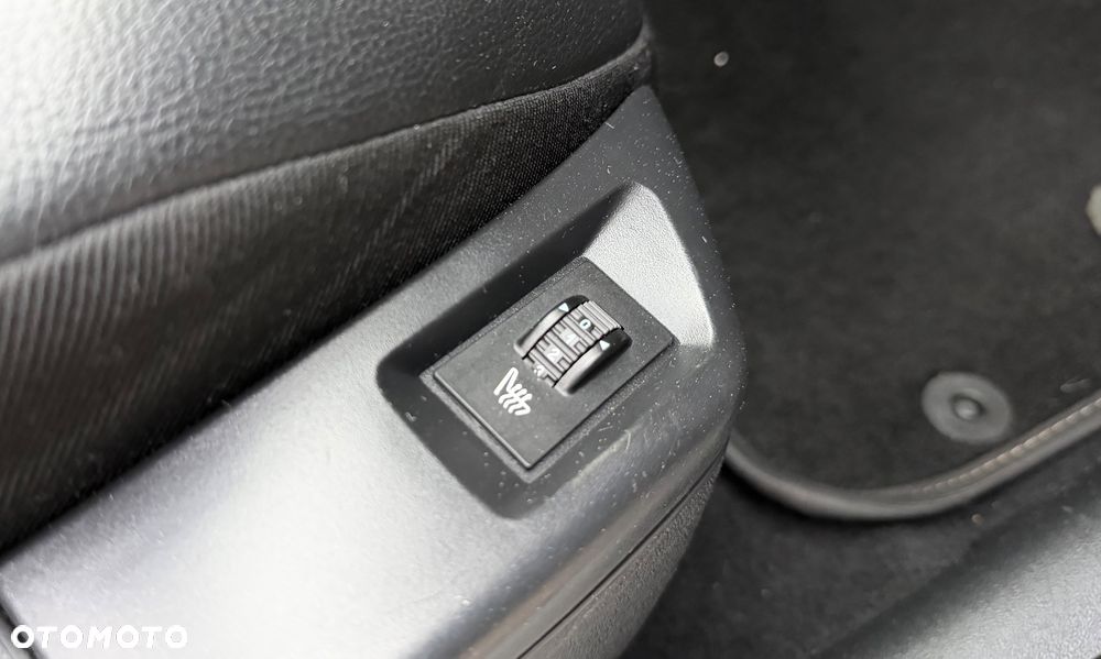 Citroën C5 2.0 HDi Exclusive Equilibre Navi - 22