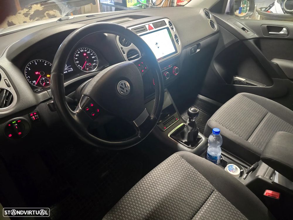 VW Tiguan 2.0 TDI Trend 4Motion - 15