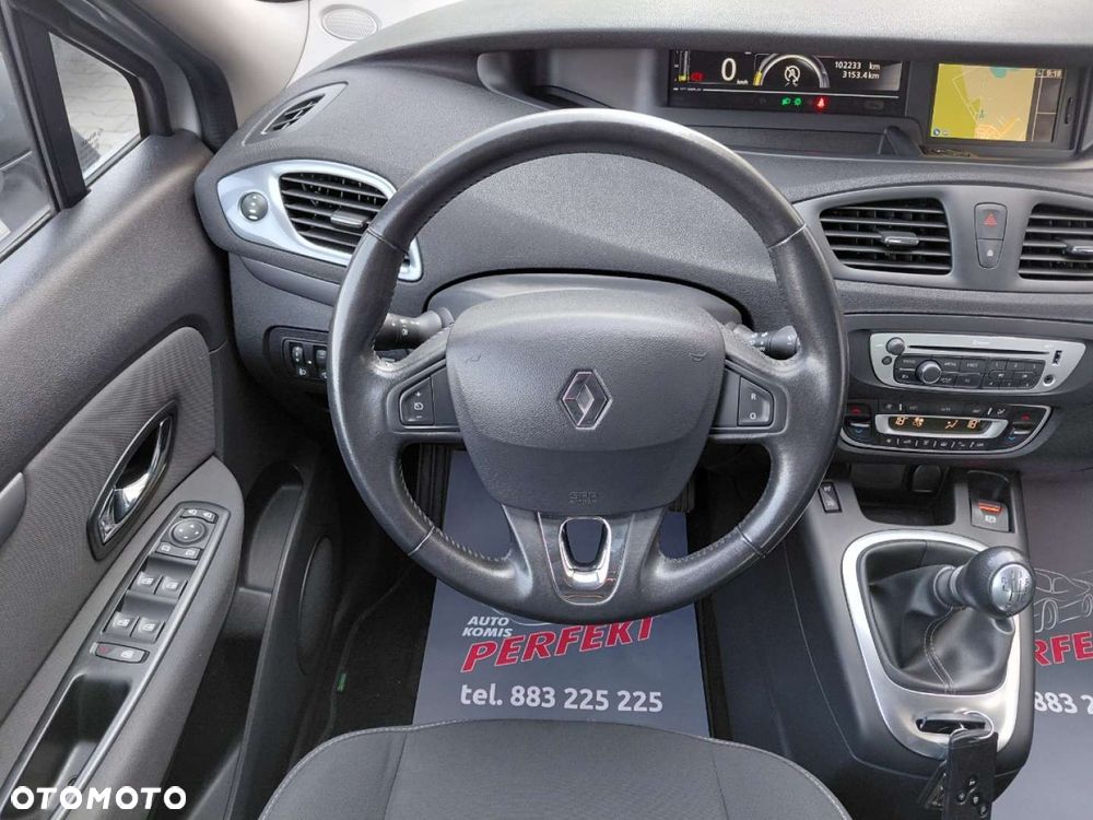 Renault Scenic - 28