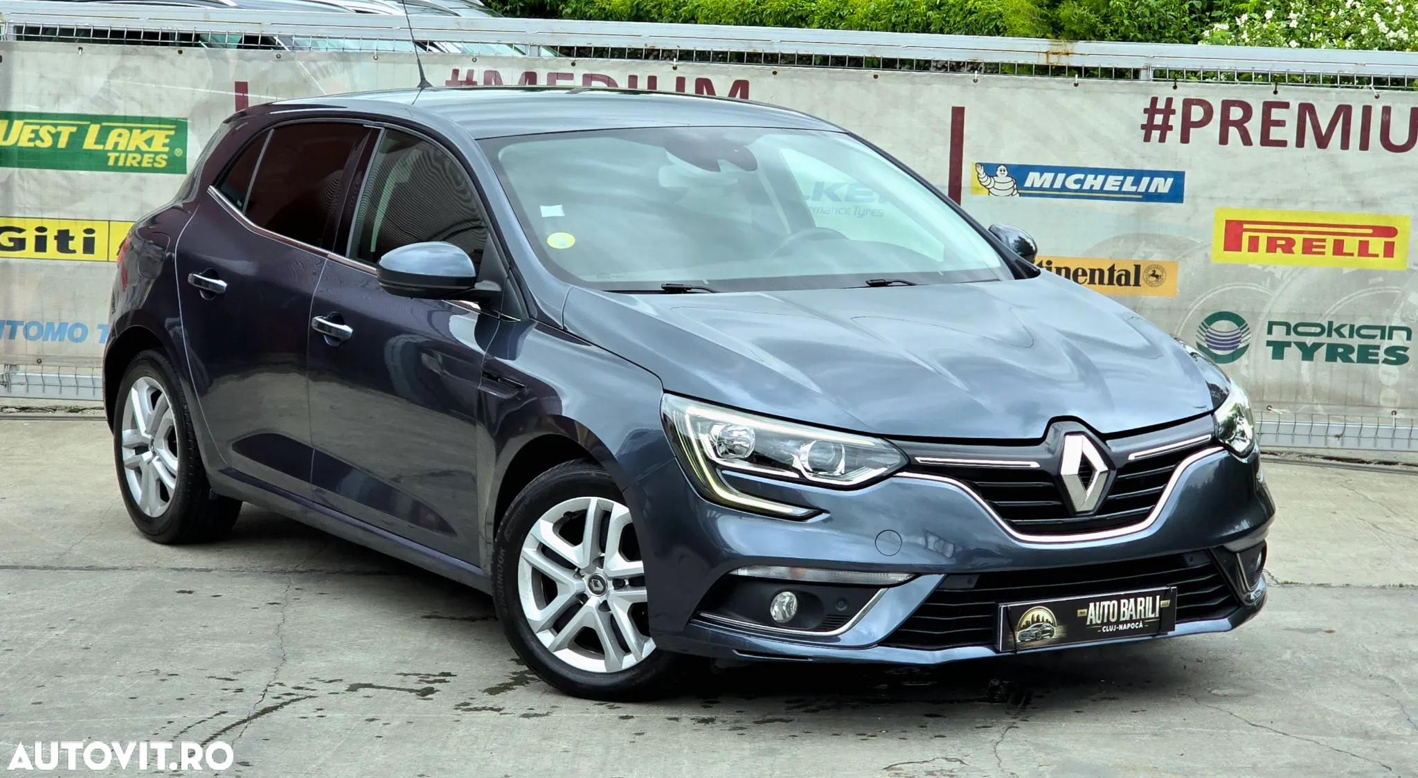 Renault Megane BLUE dCi Zen - 22
