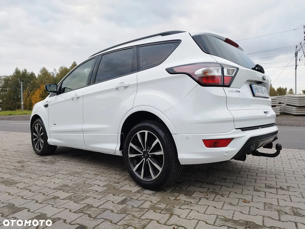 Ford Kuga 2.0 TDCi 4x4 ST-Line - 6
