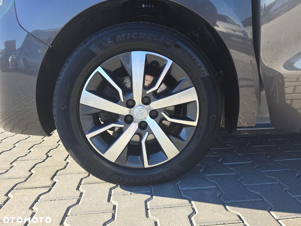 Toyota Proace Verso 2.0 D4-D Long VIP - 19