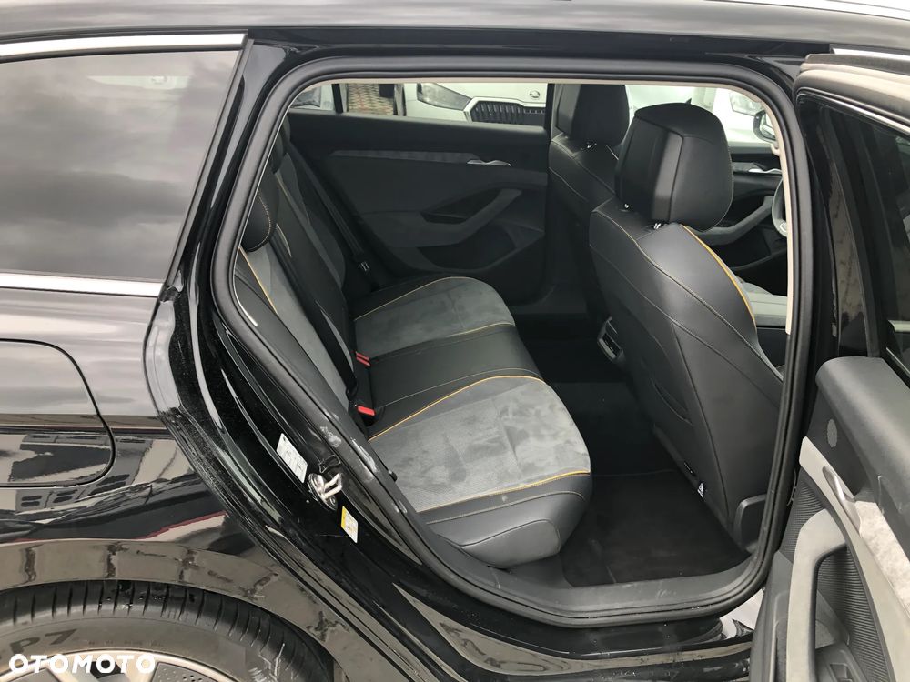 Skoda Superb 2.0 TDI DSG Style - 8