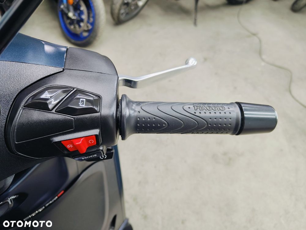 Piaggio Beverly - 15