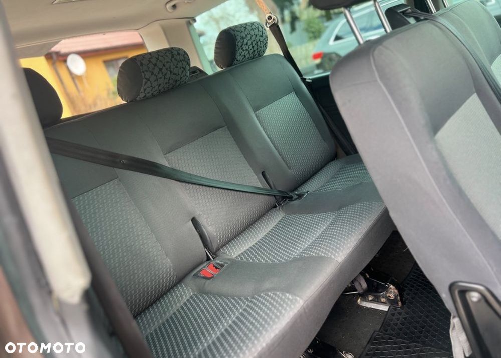 Volkswagen Caravelle L2 Comfortline - 11