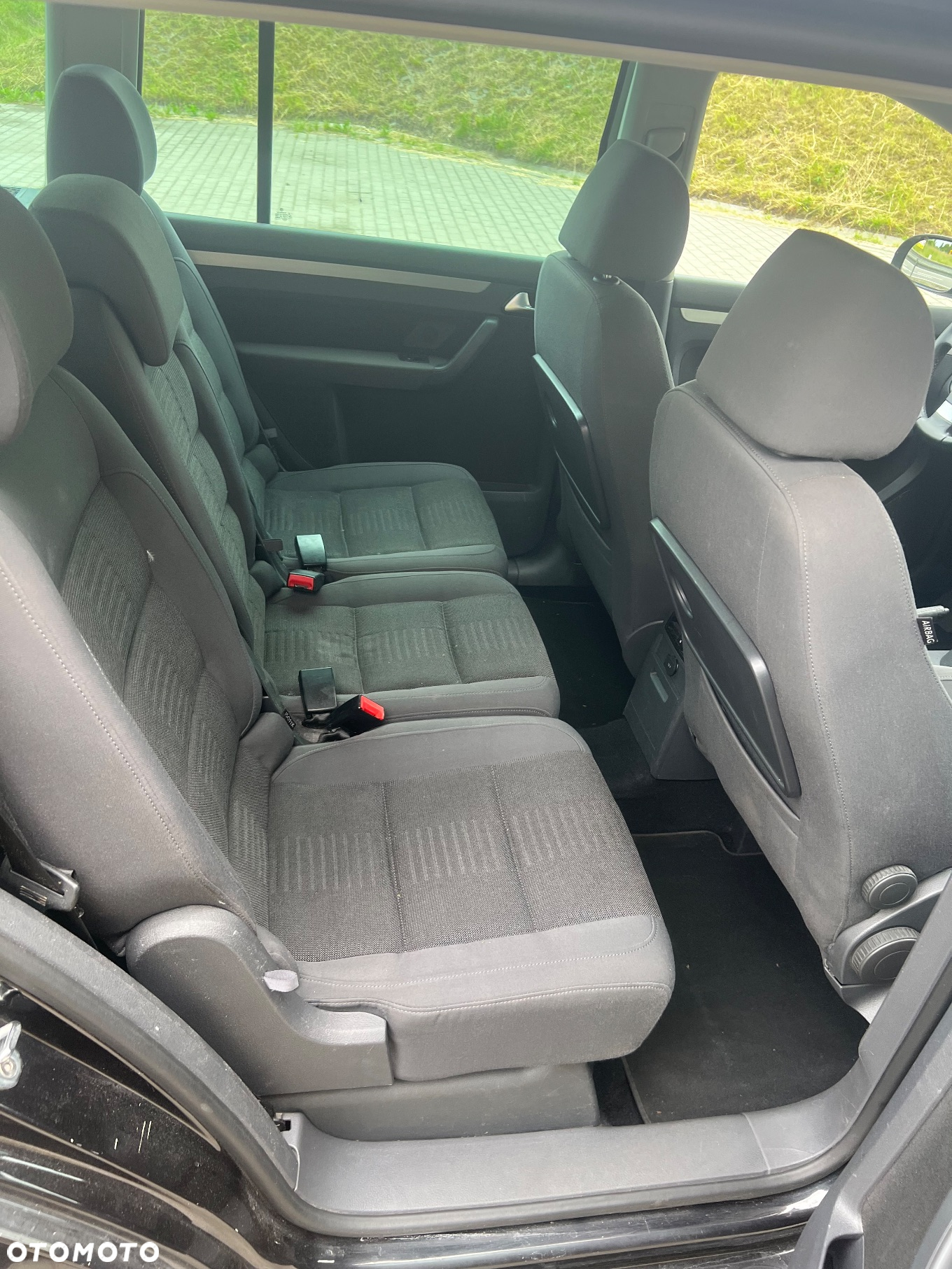 Volkswagen Touran 2.0 TDI DPF Highline - 11