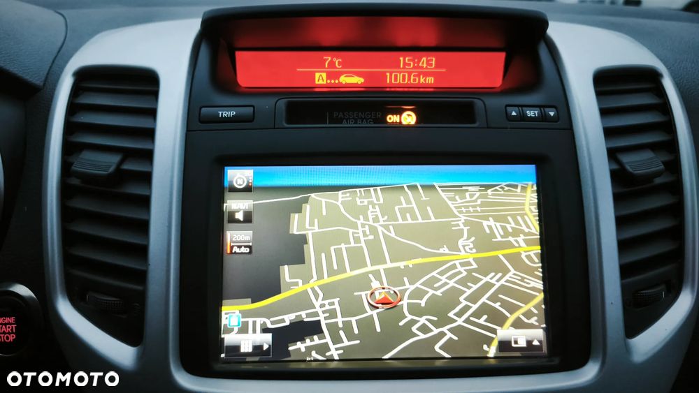 Kia Venga - 32